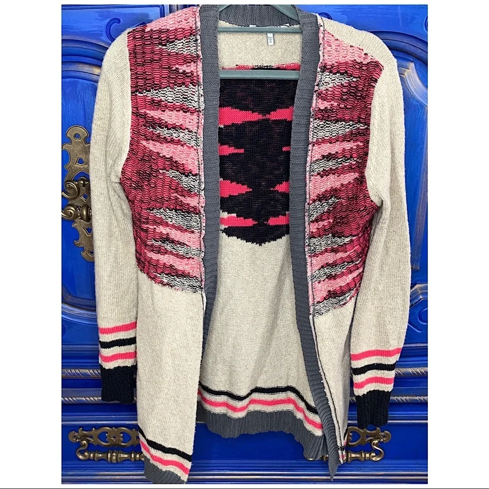 BKE Womens Open Front Cardigan Aztec Print Knit Sweater Boho Pink Black